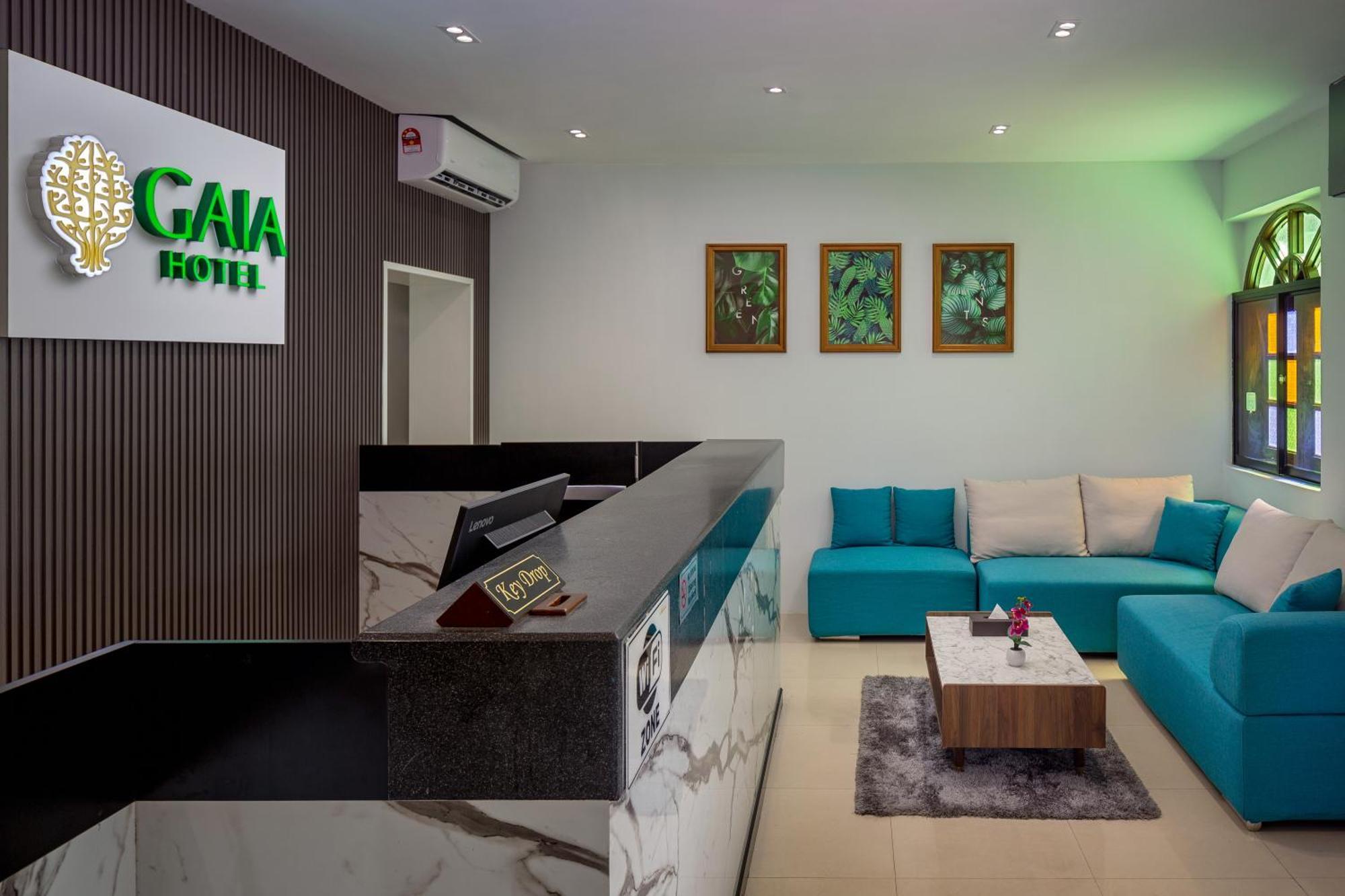 Gaia Hotel Tanjung Bungah  Exterior foto